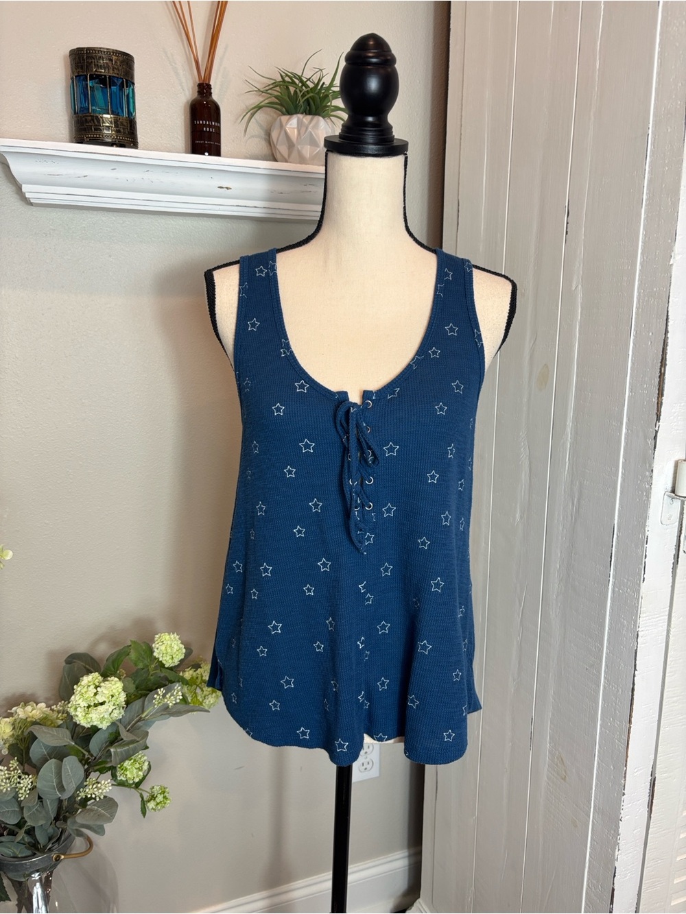Women's Blue Short Sleeve Scoop Neck Tee